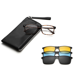 2024, montura de <span class=keywords><strong>gafas</strong></span> con <span class=keywords><strong>clip</strong></span> <span class=keywords><strong>magnético</strong></span> <span class=keywords><strong>para</strong></span> miopía, montura graduada óptica <span class=keywords><strong>para</strong></span> hombre, <span class=keywords><strong>gafas</strong></span> de sol con <span class=keywords><strong>clip</strong></span> <span class=keywords><strong>magnético</strong></span> de luz polarizada <span class=keywords><strong>para</strong></span> hombre - Product Image 3