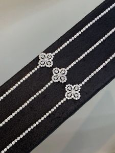 Pulsera Xinfly PT950 de Platino con Diamante Natural en Forma de Trébol de 4 Hojas, Perfecta para Uso Diario y Ocasiones Formales, Regalo de Aniversario - Product Image 5