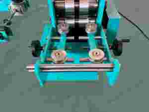 Trockenbau gebrauchte Decke C U Metall bolzen und Ketten rollen form maschine Bolzen-und Läufer herstellungs maschine - Product Image 3