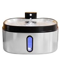 Fontaine à eau sans fil pour animaux de compagnie NicePets 7L |   Séparation eau-électricité en acier inoxydable |   Distributeur d'eau pour chat et chien sans prise avec capteur IR 4000mAh
