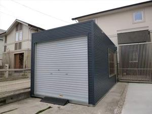 Maison préfabriquée en acier, abri de garage modulaire pliable à faible coût, conteneur WC, vente en Chine - Product Image 3