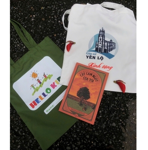 Bolsa de Regalo de Lona de Primera Calidad, Diseño Personalizado, Pedidos al por Mayor para Empaquetado Minorista y Presentación de Regalos - Product Image 1