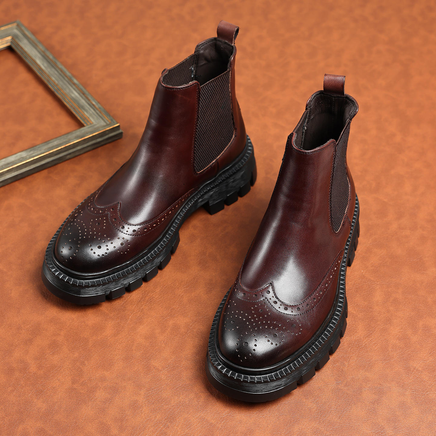 สีน้ำตาล