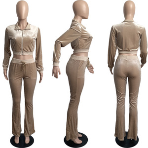 Ensemble de pantalons 2 pièces en <span class=keywords><strong>velours</strong></span> personnalisé survêtements pour femmes veste et <span class=keywords><strong>pantalon</strong></span> courts à fermeture éclair ensemble de vêtements deux pièces automne hiver pour femmes - Product Image 2