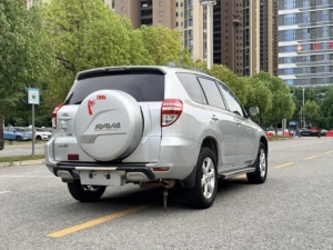 SUV d'<span class=keywords><strong>occasion</strong></span> populaire pour le marché africain, Toyota RAV4 2011 2.0L, stock disponible - Product Image 6