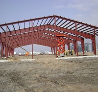 Structure en acier préfabriquée pour la construction de bâtiments de grande hauteur, entrepôts, hangars agricoles, hangars de stockage, ateliers, bâtiments de bureaux