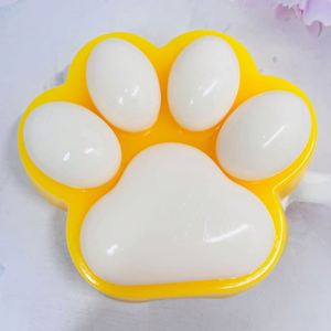 Venta Directa de Fábrica, Juguetes Mochi con Forma de Pie Grande de 11 cm, Color Personalizable, Tpr, Taba Squishy Big Paw - Product Image 4