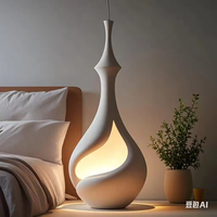 Lámpara de Pie LED de Diseño Moderno con Forma Única, Pantalla Metálica y Estructura de Acero |   Luz LED Impermeable Regulable de 4100K Blanco Neutro CRI 80 de Gran Tamaño