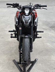 Motocicleta KOVE <span class=keywords><strong>Cobra</strong></span> 321R de 321cc, Bicilíndrica, Refrigerada por Agua, con ABS de Doble Canal y TCS, Ideal para Desplazamientos Urbanos - Product Image 4