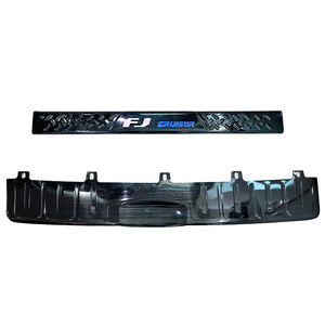 Plaque <span class=keywords><strong>de</strong></span> protection externe <span class=keywords><strong>de</strong></span> <span class=keywords><strong>porte</strong></span> arrière TS-FJ-364 + intégré avec <span class=keywords><strong>seuil</strong></span> lumineux pour FJ Cruiser - Product Image 2