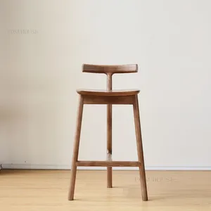 Chaise <span class=keywords><strong>de</strong></span> <span class=keywords><strong>bar</strong></span> en <span class=keywords><strong>bois</strong></span> massif, tabourets hauts <span class=keywords><strong>de</strong></span> designer nordique, mobilier <span class=keywords><strong>de</strong></span> <span class=keywords><strong>bar</strong></span> moderne <span class=keywords><strong>et</strong></span> minimaliste pour la maison, fabricant en gros, OEM personnalisé - Product Image 3