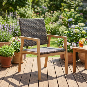 Chaise de jardin scandinave minimaliste en rotin avec structure en bois et pieds coniques, mobilier d'extérieur durable pour salon et salle à manger - Product Image 5