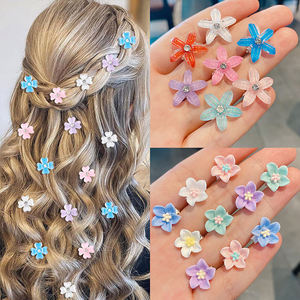 Pince à cheveux et pince à queue de cheval en plastique tendance SOJI pour femmes et filles - Occasions de mariage et de fête - Tailles 1,4-2 cm - Product Image 1
