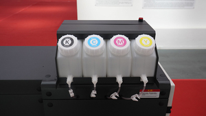 Imprimante à rouleaux grand format 1,6 m 1,8 m 2,1 m 3,2 m à solvant écologique UV pour bannières, vinyle, <span class=keywords><strong>papier</strong></span> adhésif, <span class=keywords><strong>papier</strong></span> photo, toile - Product Image 4