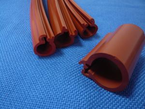 Strisce Adesive in Spugna di Silicone, Corda in Spugna di Silicone Estrusa, Striscia in Gomma Spugna di Silicone - Product Image 6