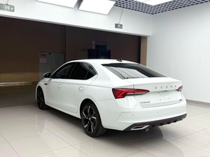 Skoda <span class=keywords><strong>Octavia</strong></span> 2023 <span class=keywords><strong>d</strong></span>'<span class=keywords><strong>occasion</strong></span>, berline automatique 2 roues motrices, conduite à gauche, modèle Pro - Product Image 4