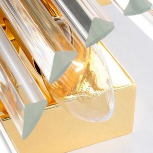 Appliques murales en cristal de luxe à LED au design unique de nouveau style avec options personnalisées pour la décoration du hall de la maison et de l'hôtel - Product Image 4