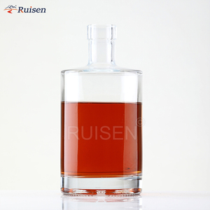 Nhà Máy Tùy Chỉnh 500Ml <span class=keywords><strong>700Ml</strong></span> 750Ml Chai Thủy Tinh Rỗng Rõ Ràng Tinh Thần Rượu Rum Whisky Vodka Chai Thủy Tinh - Product Image 5