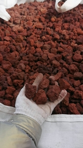 Rocce di Lava vulcanica rossa naturale pietre Decorative di ciottoli <span class=keywords><strong>per</strong></span> l'abbellimento del giardino Top Dressing cactus succulente Bonsai No chimico - Product Image 4