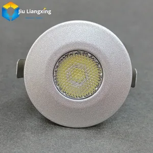 <span class=keywords><strong>Kit</strong></span> de boîtier de <span class=keywords><strong>mini</strong></span> projecteur <span class=keywords><strong>LED</strong></span> 1W en aluminium IP65 avec découpe de 28 mm pour éclairage encastré de meuble ou de bijoux - Product Image 4