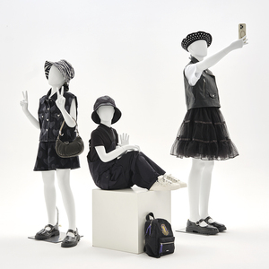 Vitrine COLIN-3 Mannequin poupée en fibre de verre enfant vêtements Mannequin d'affichage à vendre - Product Image 2