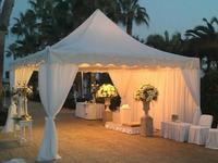 Tente Pagode Modulaire Commerciale en PVC Imperméable 10x10 avec Structure en Aluminium pour Événements et Expositions Extérieures