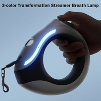 Vente en gros mains libres Logo personnalisé Laisse de luxe réglable en nylon lumineuse à LED Laisse rétractable pour chien avec lumières