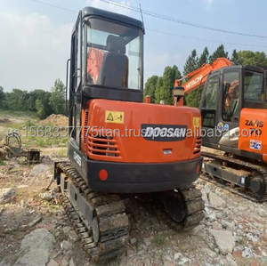 รถขุดดิน Doosan รุ่น DH55 ของแท้จากเกาหลี น้ำหนัก 5.5 ตัน รถขุดตีนตะขาบสำหรับงานก่อสร้าง ราคาโรงงาน ชั่วโมงการใช้งานต่ำ สินค้ามือสอง - Product Image 3