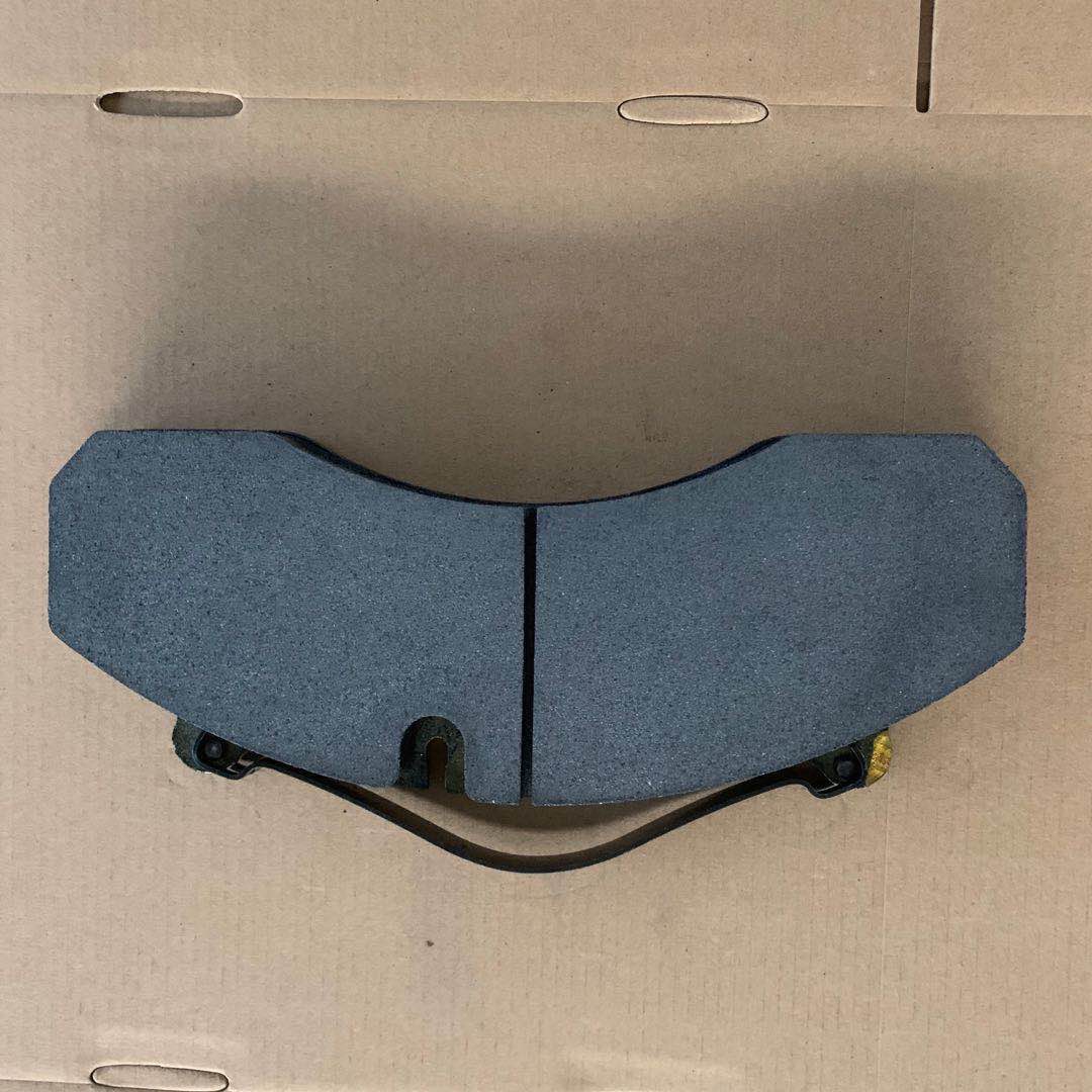 Запасные части для трактора Sinotruk howo 6x4, блок тормозной колодки WG9100443050