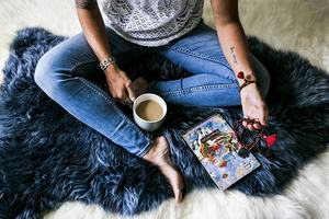 Housse de chaise de luxe en fausse peau de mouton douce, coussin de siège, tapis de fourrure en <span class=keywords><strong>peluche</strong></span> pour chambre à coucher, salon - Product Image 2