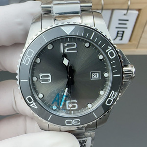 Men's Luxury Dive Watch: Sporty-Style Waterproof Mechanical Watch with Sapphire Crystal — High-<b>End</b> Men's Watch - Product Image 4