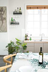 <span class=keywords><strong>Étagère</strong></span> murale flottante en bois rustique pour bouteilles et verres à vin avec support pour verres à pied - Product Image 2