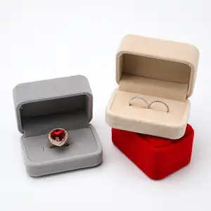 High Quality Fashion Hinged Custom Wholesale Double Rings Box Of Couple Jewelry Wedding Pink Velvet Octagon Holder