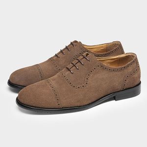 Nouvelles chaussures en cuir Oxford décontractées à lacets pour hommes, style anglais vintage, série tricolore 2025 - Product Image 3