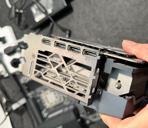Carte graphique de bureau GeForce <span class=keywords><strong>RTX</strong></span> <span class=keywords><strong>3090Ti</strong></span> SUPRIM X d'occasion, 24 Go GDDR6, ventilateur, fréquence de cœur 1560 MHz / sorties DVI - Product Image 2