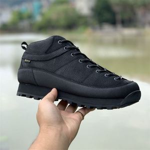 Nouvelles Chaussures de Randonnée et de Sport Tout-Terrain Personnalisées pour Adultes, Anti-choc et Anti-collision, Idéales pour la Montagne et l'Automne, en Cuir Véritable - Product Image 1