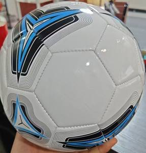 Ballon de football officiel taille 5 en PU, personnalisable avec logo, cousu à la machine, pour entraînement, modèle 2026 - Product Image 3