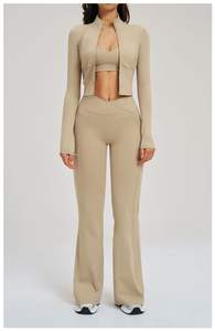 Ensemble de sport et yoga 3 pièces pour femme – Soutien-gorge sexy, veste à manches longues et taille élastique, pantalon taille haute en Spandex/Nylon – Idéal pour l'entraînement et le fitness - Product Image 3