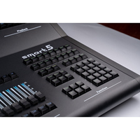 Console d'éclairage Lglighting SMART5, gradateurs grand format - Équipement de performance pour l'éclairage, location d'équipements pour mariages, bars et DJ