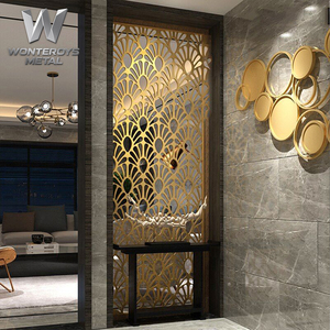 แผงผนังกั้นห้องสเตนเลสสตีล 304 316 PVD สีทองแบบทึบแสง ดีไซน์หรูหราทันสมัยอเนกประสงค์ ปรับแต่งได้ สำหรับล็อบบี้โรงแรมและคาสิโน - Product Image 6