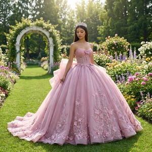Robe de bal rose bonbon Rsm261073 pour fête de 15 ans, en dentelle avec appliques florales 3D, tulle scintillant et traîne chapelle - Product Image 1