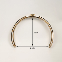 Sac à main de haute qualité personnalisé baiser serrure demi-rond fermoir sac embrayage boîte en métal sac à main cadre
