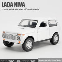 Modèle de voiture moulé sous pression 1:18 Lada Rada Niwa Véhicule tout-terrain, voiture ancienne en métal de collection, modèle de voiture en alliage, jouet de simulation