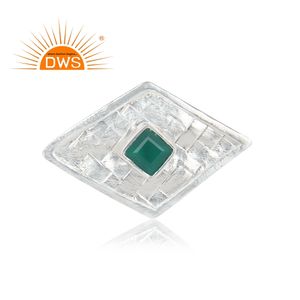 แหวนพลอยออนิกซ์สีเขียว คอลเลคชั่นคลาสสิก รูปทรงสี่เหลี่ยม แหวนเงินแท้ทำมือ รูปทรงสี่เหลี่ยมผืนผ้า ผู้จำหน่ายเครื่องประดับ - Product Image 3