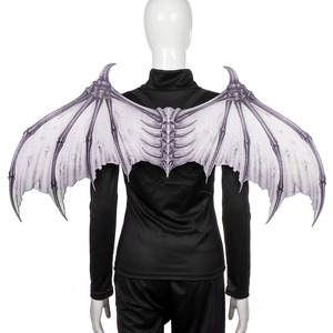 Ailes d'os de <span class=keywords><strong>diable</strong></span> pour Halloween, ailes de cosplay non tissées pliables noires et blanches, fournitures de fête promotionnelles pour la fête de carnaval - Product Image 1