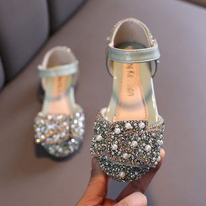2023 <span class=keywords><strong>scarpe</strong></span> singole da ragazza di nuovo stile con fiocco di strass di perle <span class=keywords><strong>scarpe</strong></span> da ballo per bambini <span class=keywords><strong>scarpe</strong></span> da principessa per bambini - Product Image 5