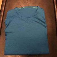 Camiseta Clásica para Hombre 2026, Ligera, Holgada, de Tela Suave, Secado Rápido, Corte Regular, Minimalista, Relajada y Transpirable