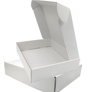 Réductions en gros disponibles <span class=keywords><strong>Film</strong></span> brillant blanc personnalisé 12x12x6 boîte d'expédition emballage de boîte postale pour vêtements de sport - Product Image 2