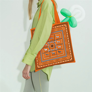Bolso de compras de la serie Animal personalizado reutilizable mediano a la moda, bolso de mano de lona de algodón para mujer, gran capacidad Simple - Product Image 5
