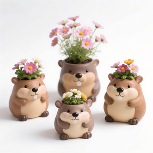 Soporte para Botellas de <span class=keywords><strong>Vino</strong></span> de Resina con Forma de Capibara - Adorable Botellero 3D con Corona de Flores, Decoración Creativa para Bar y Mesa de Cocina - Product Image 3